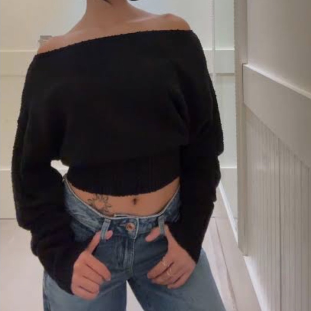 SOLD DO NOT BUY Garage Black Off-the-Shoulder Sweater